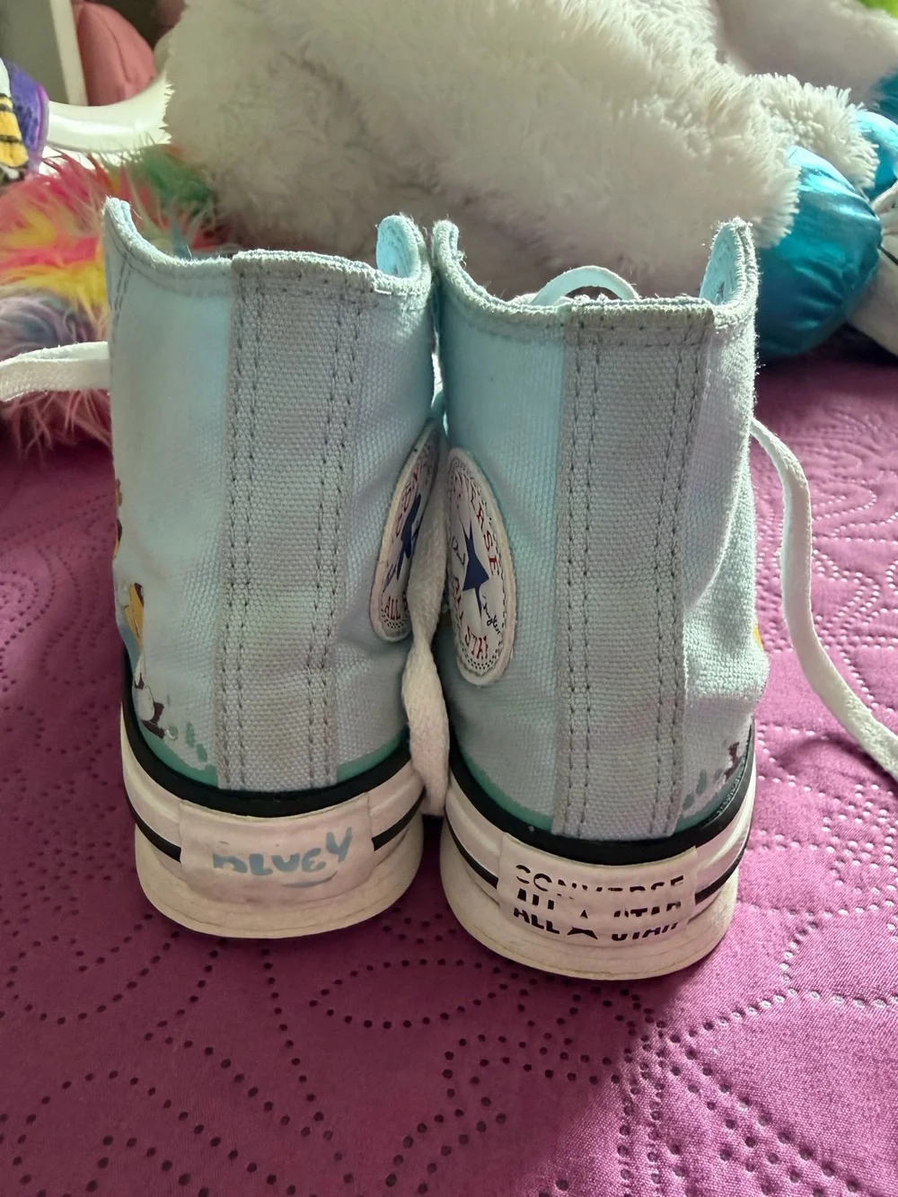 Converse girls bluey